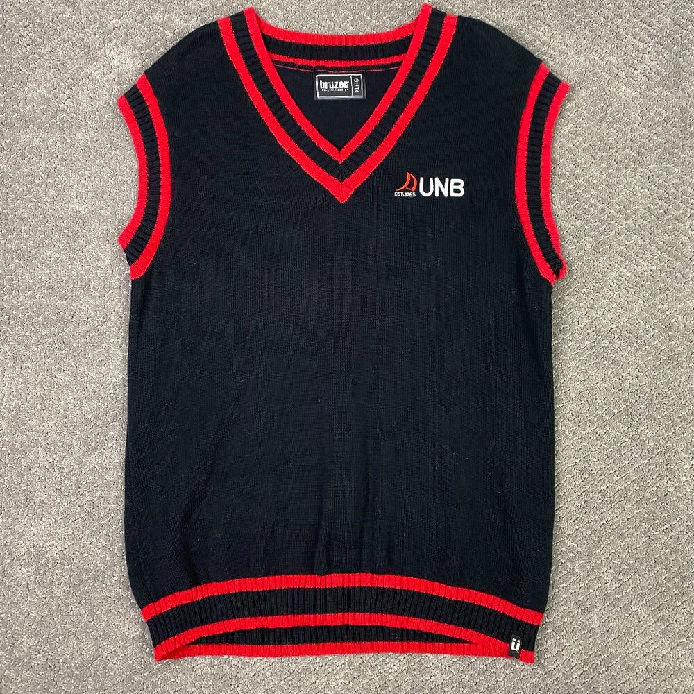 UNB University of New Brunswick Knit Vest Sweater Men's XL Preppy Tennis Criquet